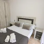 Differentflats Living Park Families * 살루